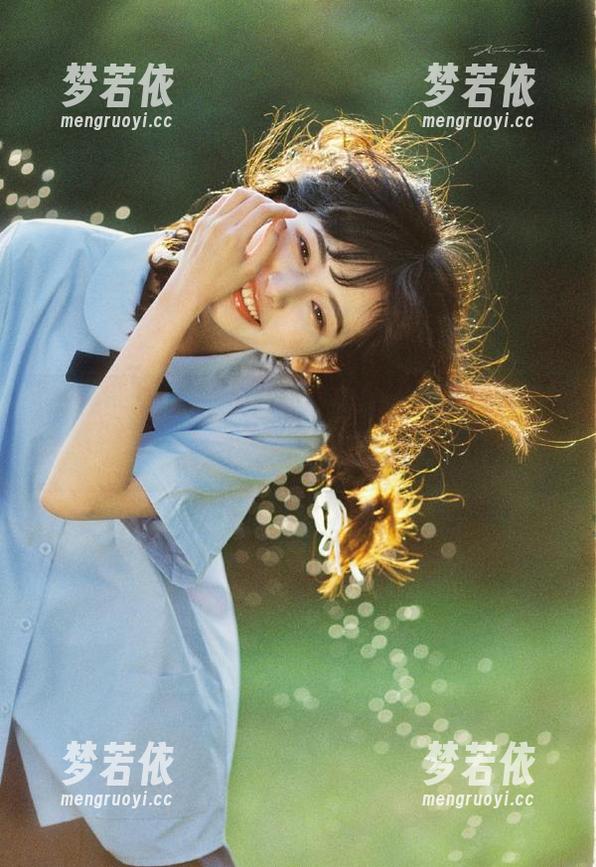 beautyleg - 备受瞩目的《Ruby白丝》全集，快来下载获取精彩写真.txt-梦若依