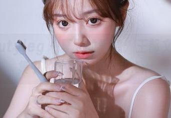 beautyleg - 夏天的气息：王郁文写真集中的独特资源解析.txt