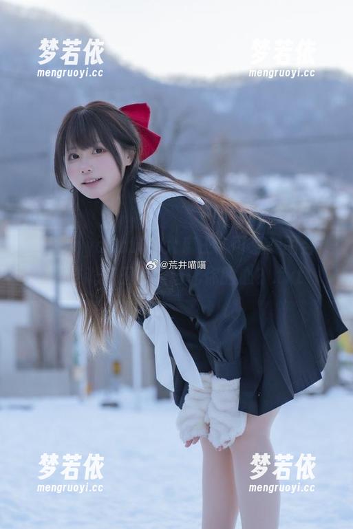 尽享“nyako喵子大魔王”可爱美图合集，谁说魔王不能萌化你的心？.txt-梦若依