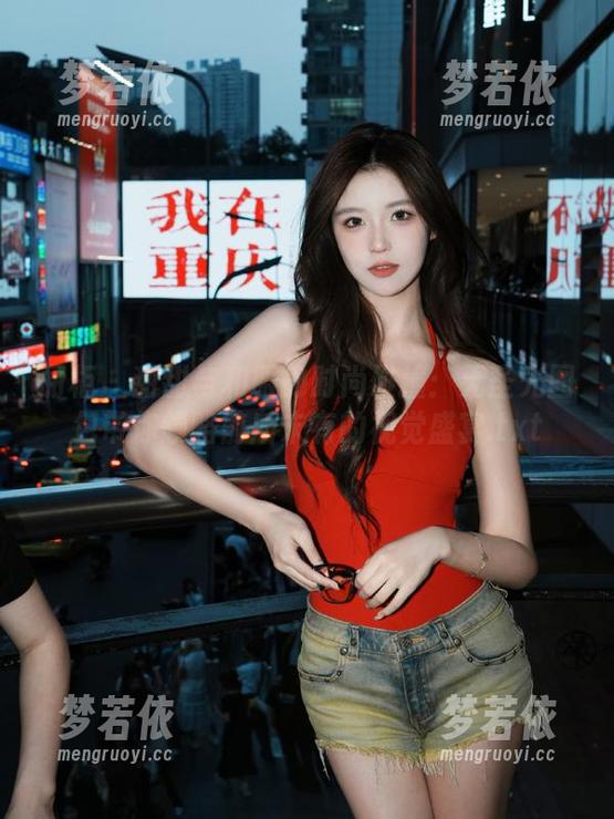 丽柜 - 甜甜与和服的时尚碰撞：无圣光图包带你领略前所未有的视觉盛宴.txt-梦若依