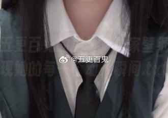 倾心于五更百鬼的温柔，独家壁纸合集展现她的每一个动人瞬间.txt