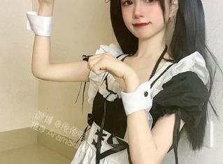 细腻动人！倦倦喵全套鱼骨胸衣图片带来的视觉盛宴.txt