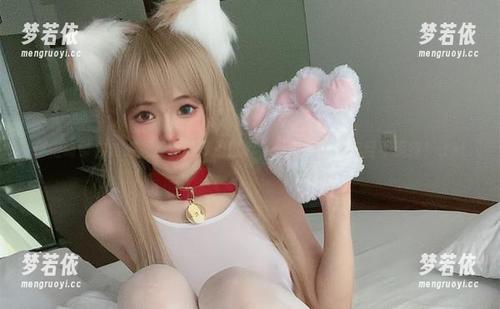倦倦喵带你走进死库水的梦幻世界，图包分享让你目不暇接！.txt-梦若依