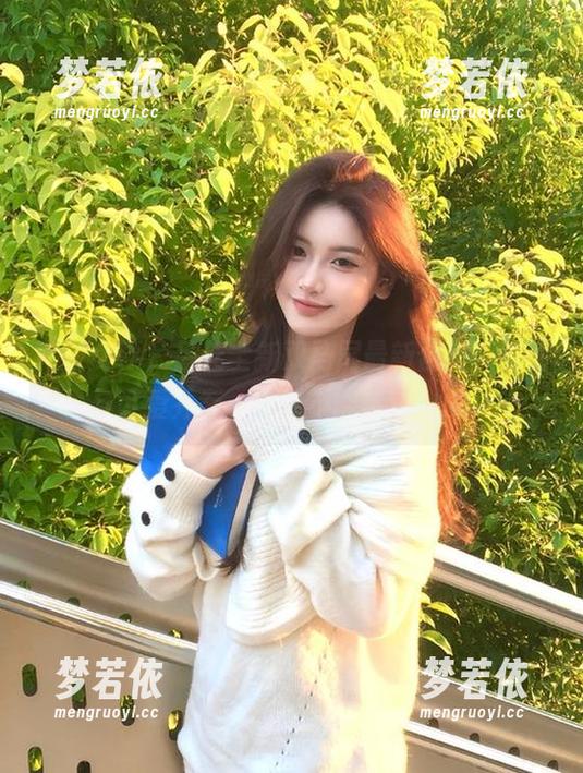 克拉女神 - 吕佳全新双马尾最新合集，时尚与可爱并存，绝对不能错过！.txt-梦若依