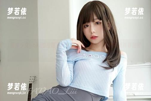 发条少女yoki的校服写真集又有新更新，穿越到充满青春的怀旧时光！.txt-梦若依