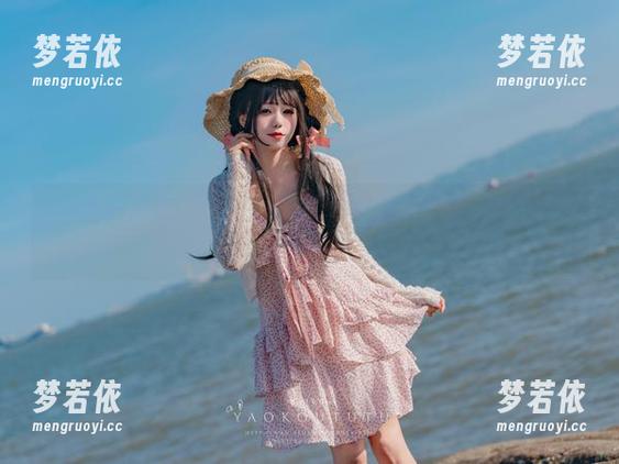 全集写真揭晓！咬人小小兔演绎高扬斯卡娅兔女郎的迷人瞬间.txt-梦若依
