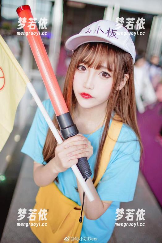 啾小妍的魅力绽放：带你欣赏女孩美图套图中的无限风采.txt-梦若依