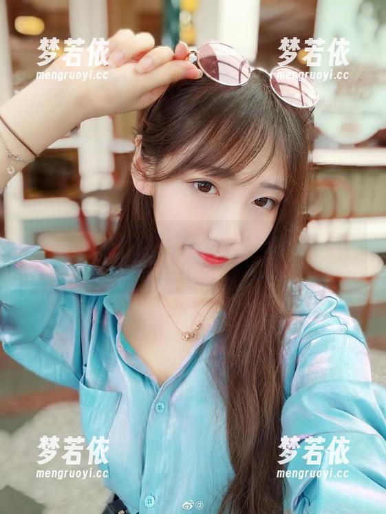 别错过！啾小妍万圣节写真集分享，惊悚与美丽的完美结合！.txt-梦若依