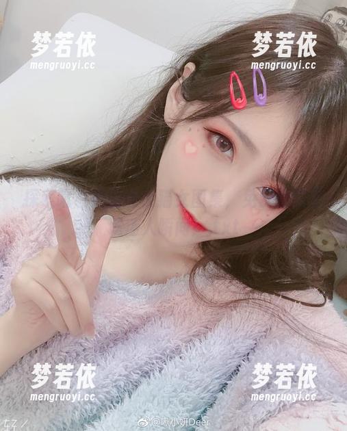 探索啾小妍的暗夜猫女图集，免费为您呈现迷人瞬间！.txt-梦若依
