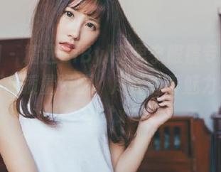 嗲囡囡 - 精选SiByl李思宁眼镜专题图包，独享高质量资源，尽显青春魅力与活力。.txt