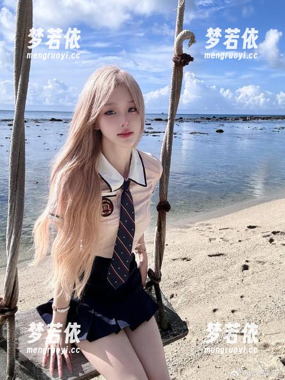 嗲囡囡 - 不容错过！王婉悠Queen泳衣高清图集，让每一张都值得珍藏.txt-梦若依