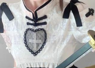 嗲囡囡 - 芷儿Momoko肉丝艺术写真合集：精致壁纸让生活倍感美好.txt