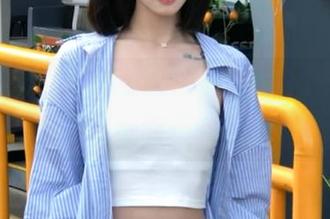 头条女神 - 发现蔡楠的高清pantssous:分享裤里丝的绝美瞬间！.txt