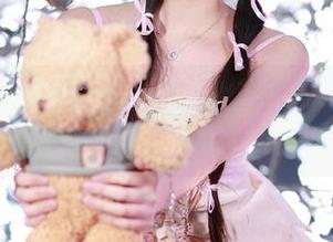 头条女神 - 作品无限魅力！钟晴短裤写真下载指南，尽在此处等你来抢！.txt