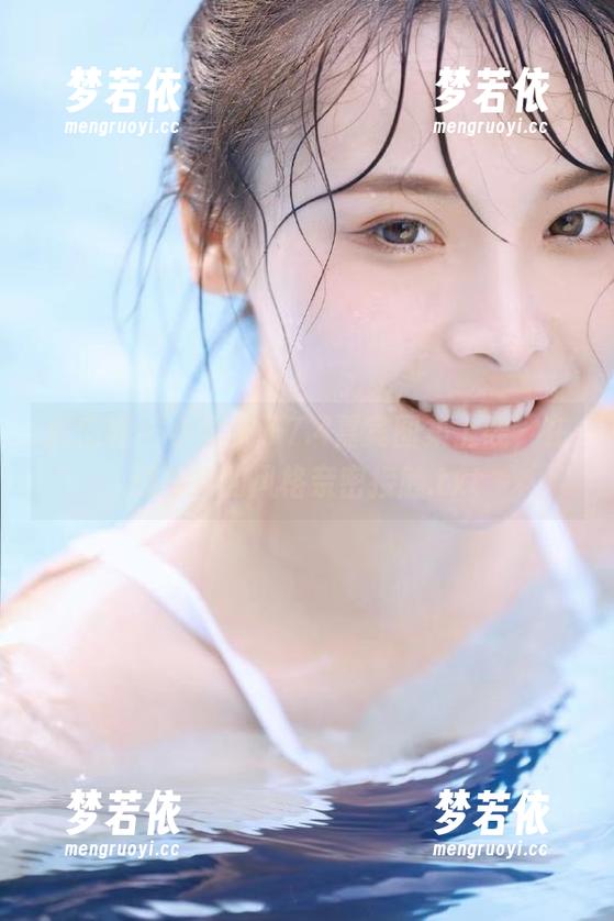 微密圈 - 小优优子7.4嘉宾图集上线，在线与她的风格亲密接触.txt-梦若依