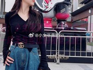 发现美好：小女巫露娜的旅拍全套图包，开启一段无与伦比的视觉之旅！.txt