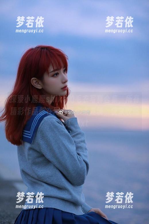 探索小鹿鹿shika的毛衣写真合集，所有精彩作品都在网盘等你来发现，快来收藏吧！.txt-梦若依