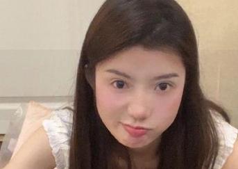 尤果网 - Miko马欣悦的眼镜写真美图：独特视角下的时尚与优雅交融.txt