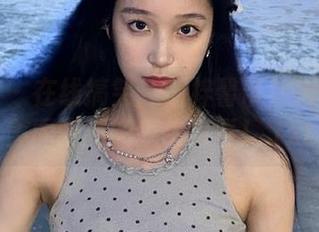 尤果网 - 在线搞笑：于梓馨带你揭秘自拍美图背后的搞笑故事！.txt