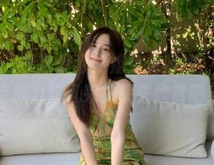 尤果网 - 精选晨曦姐姐免费照片，发现她的独特魅力与风采，快来欣赏吧！.txt