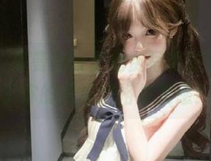 尤果网 - 曼曼办公室免费写真资源，打造专属于你的职场风格与灵感！.txt