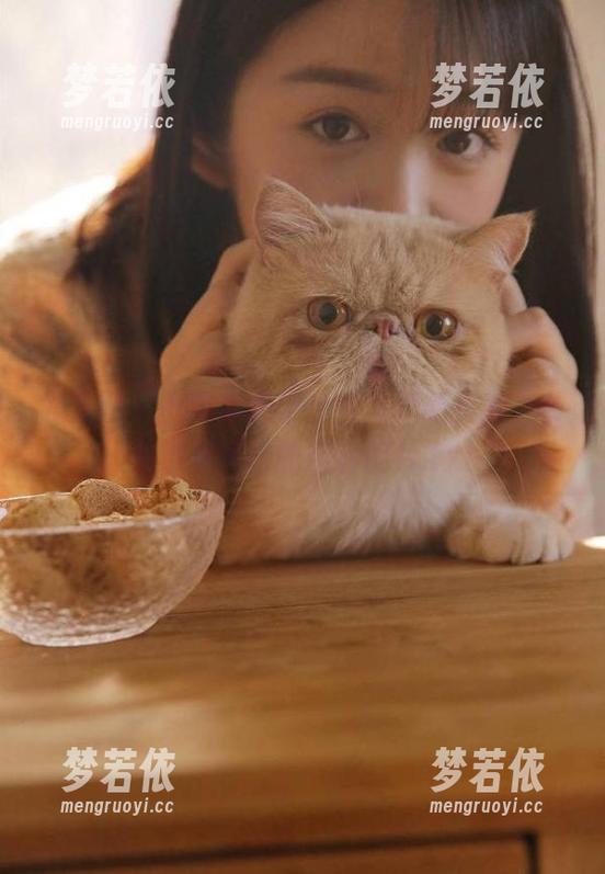 尤果网 - 品味李思宁少女写真新更新，带来别样风格的精彩图片.txt-梦若依