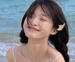 尤果网 - 校园里的赵伊彤私拍图片，竟然是这种甜美的味道！.txt