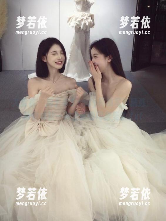 尤蜜荟 - 周于希Sandy网袜写真精选：带你体验一种全新的网盘美学.txt-梦若依