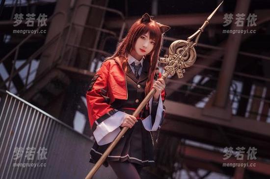看这里！弥音音ww女仆写真，免费美图尽在掌握.txt-梦若依
