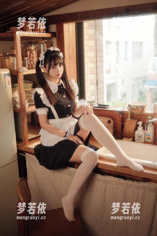微密圈 - 徐莉芝Booty上课啦，绝美写真合集在网盘上等你下载，一键拥有！.txt-梦若依