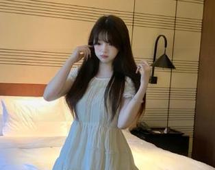 推女神 - 汪佩妮Penny日常：在原图与图册中感受生活的真实美好.txt
