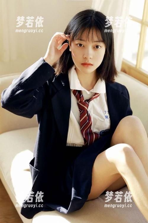 推女神 - 这么美的萌琪琪Lrene户外写真，真该叫你们都来观看一番！.txt-梦若依