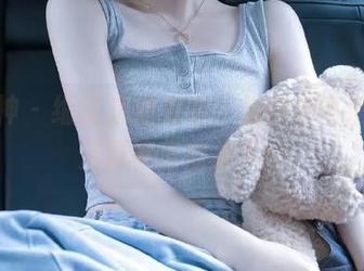 推女神 - 细腻旗袍美学，赵伊彤高清写真资源等你欣赏.txt