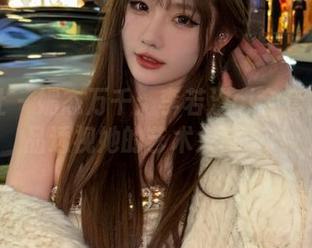 星颜社 - 媚态万千：李若汐ci全套旗袍作品透视她的艺术灵感.txt