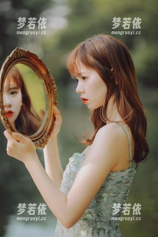 星颜社 - 李若汐ci幽默剧情合集：图册中藏着无限欢笑与乐趣！.txt-梦若依