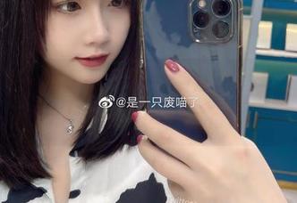 邂逅是一只废喵了的免费旅拍写真，一起记录足迹与梦想的旅行！.txt