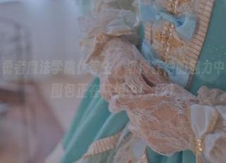 木花琳琳是勇者魔法学院优等生，沉浸在她的魅力中，精彩cos图包正在热销中！.txt