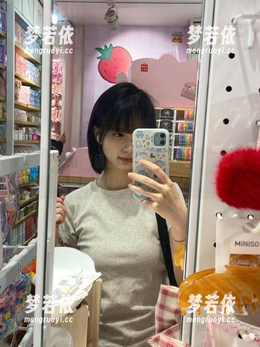 果团网 - 不容错过的最新王婉悠女神资源，捕捉她的每个动人瞬间！.txt-梦若依