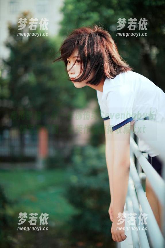 模范学院 - 新一季柳侑绮Sevenbaby长腿写真原图，绝美作品值得收藏.txt-梦若依