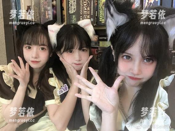 樱落Selena的2020吾妻旗袍全套图包，高颜值焕发优雅气质！.txt-梦若依