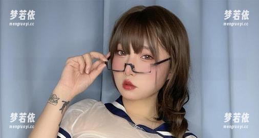 不容错过的最新次屁啦透明女仆资源，带你走进奇妙的写真世界！.txt-梦若依