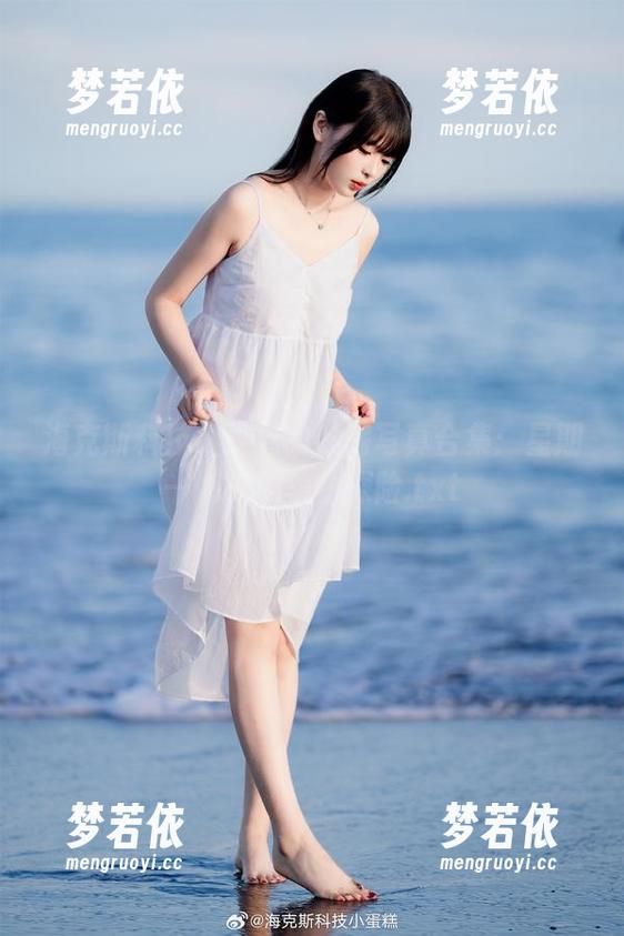海克斯科技小蛋糕的私房写真合集：星期一奶牛的美丽探险.txt-梦若依