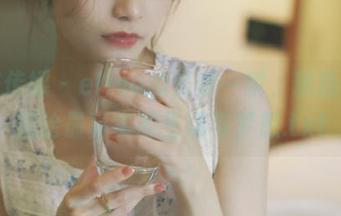 物恋传媒 - elise的光阴一瞬，精选美图描绘最真实的生活与梦想.txt