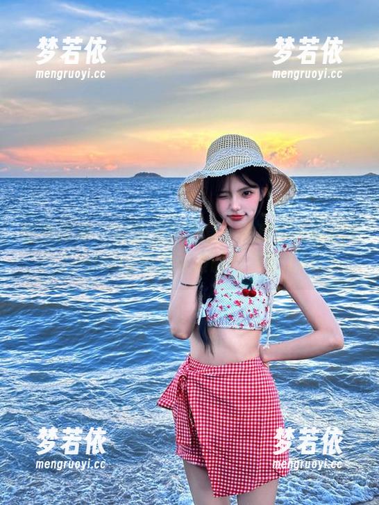 物恋传媒 - 最新美图合集：猫耳今天以Officelady形象引领时尚潮流.txt-梦若依