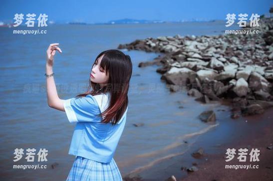 疯猫ss开设透明定制写真课堂，灵感与创意尽在其中！.txt-梦若依