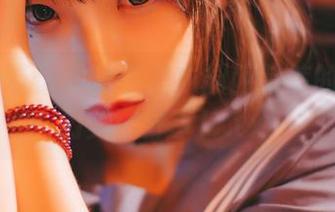 疯猫ss带你领略少女衣橱西装裤的独特魅力美图分享！.txt