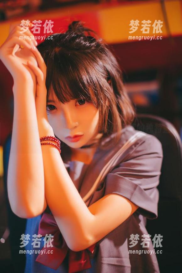 疯猫ss带你领略少女衣橱西装裤的独特魅力美图分享！.txt-梦若依