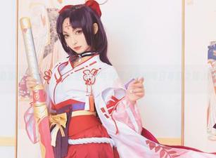 最新力作发布：神乐坂真冬与伸展少女的冬日奇幻之旅.txt