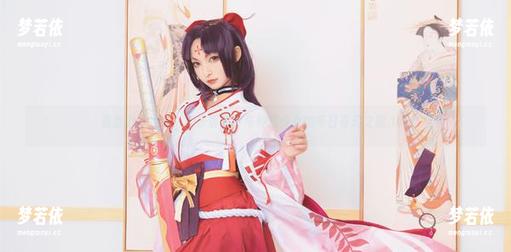 最新力作发布：神乐坂真冬与伸展少女的冬日奇幻之旅.txt-梦若依