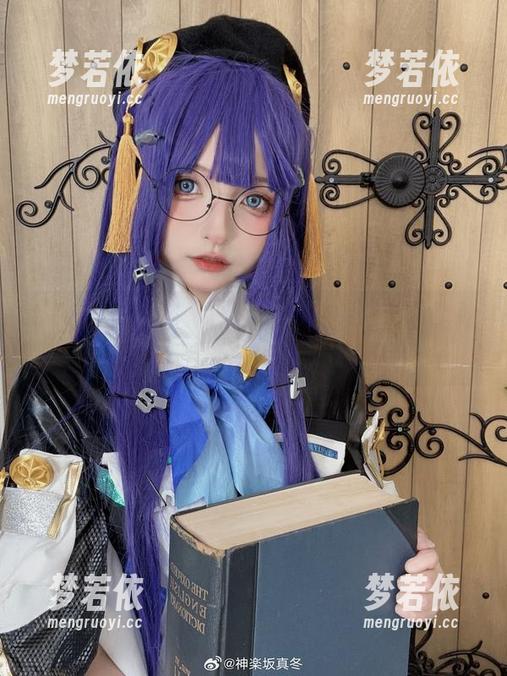 深冬户外写真：神楽坂真冬分享最新作品带你领略冷冽美。.txt-梦若依